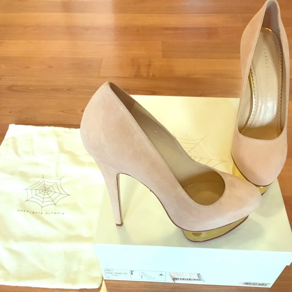 NEW Charlotte Olympia beautiful light pink /blush!